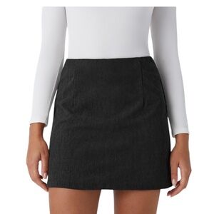 HALARA Black Corduroy Mini Skort